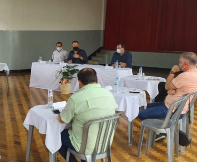Prefeitos se reunem para discutir medidas de enfrentamento A Covid-19 no Sul de Minas