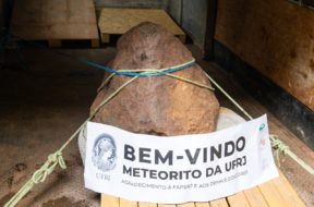 hegada de meteorito a museu da UFRJ conta com financiamento da Faperj
