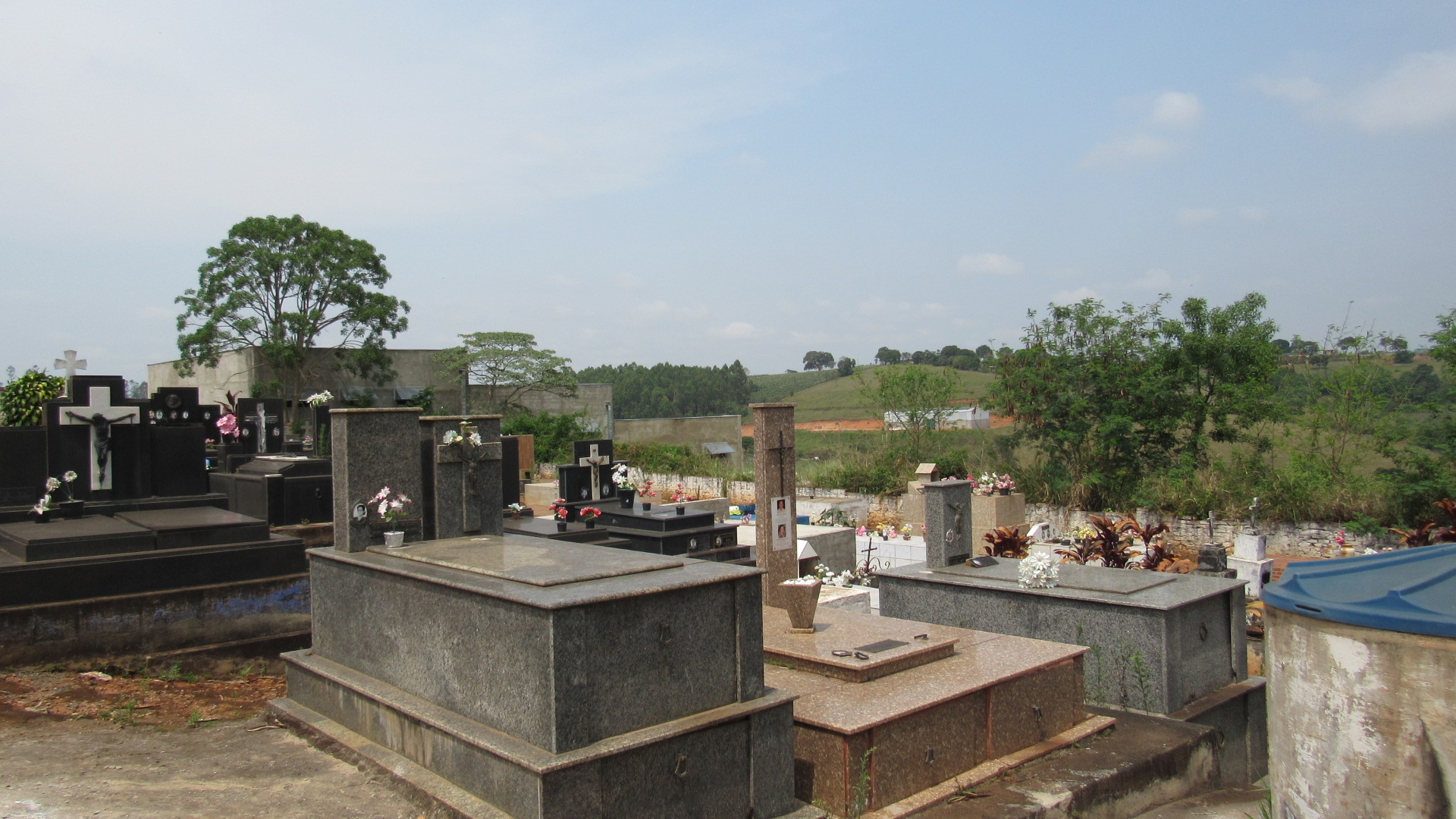 Cemitério do distrito de Juréia em Monte Belo MG será ampliado com investimento de 200 mil reais