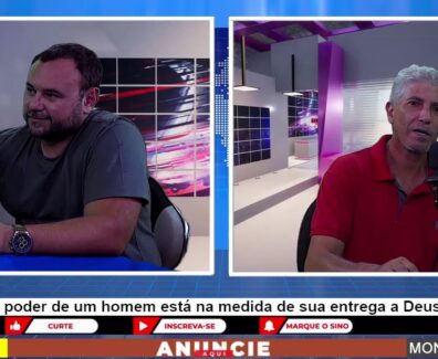 26/11/2024 –   1:04:08 Tocando agora Não se preocupe com seus tropeços. Cair é do homem, mas o levantar é de Deus.