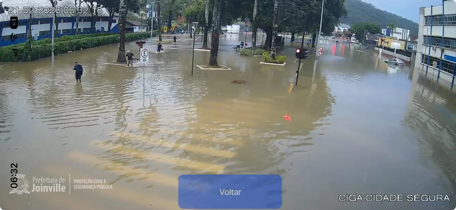 Joinville Declara Alerta Amarelo: Plano de Contingência Ativado Frente a Fortes Chuvas e Alagamentos