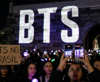 BTS: retorno triunfal com novo álbum e turnê mundial; confira destaques do streaming