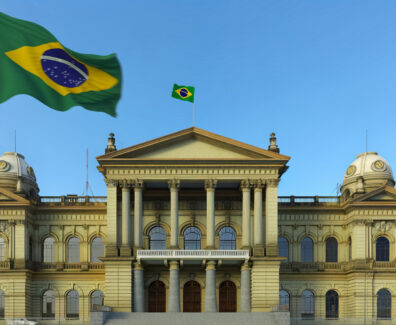 Levantamento revela salários milionários de juízes no Maranhão