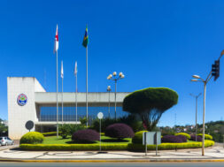 Vitória nomeia 100 novos professores para fortalecer Educação Especial